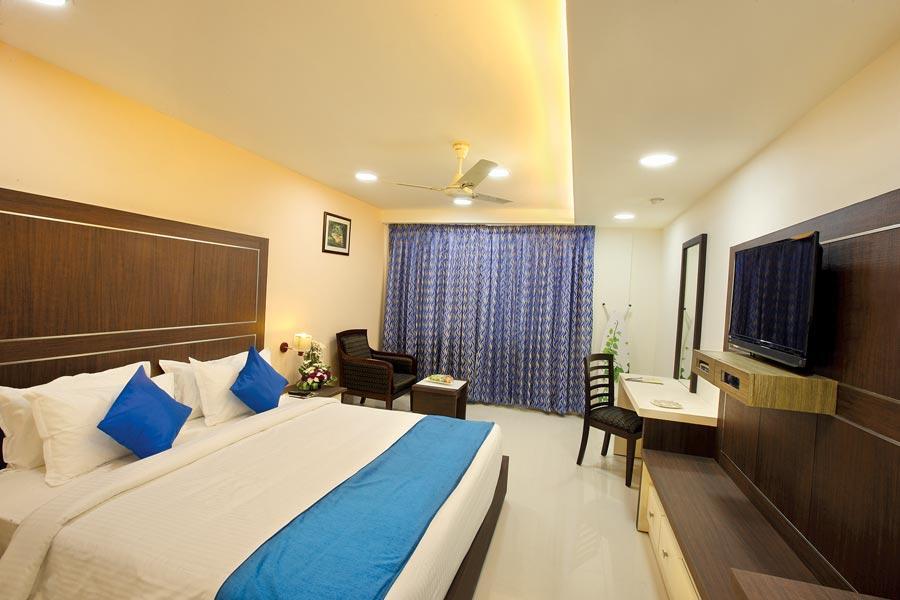 Joyees Residency Hotel Kottayam Eksteriør billede